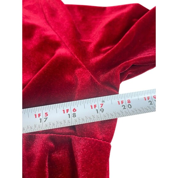 ModCloth 1X Red Velvet Wrap Bodysuit Deep V Neck 3/4 Sleeve Stretch Holiday - Picture 11 of 13